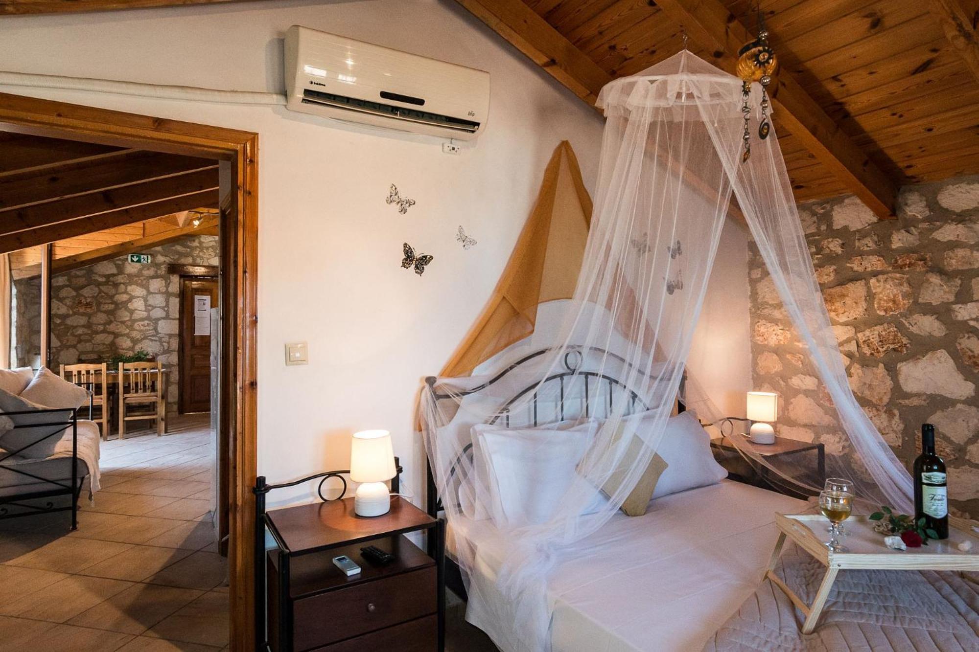 Potamitis Windmills & Apartments Κορίθι Δωμάτιο φωτογραφία